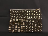 DENI TRAVEL POUCH- DOTS AND DASHES