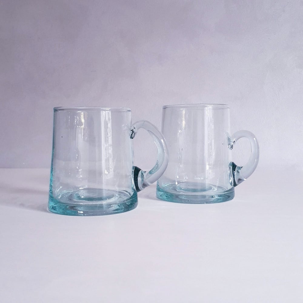 Image of 4 HAND-BLOWN GLASSES