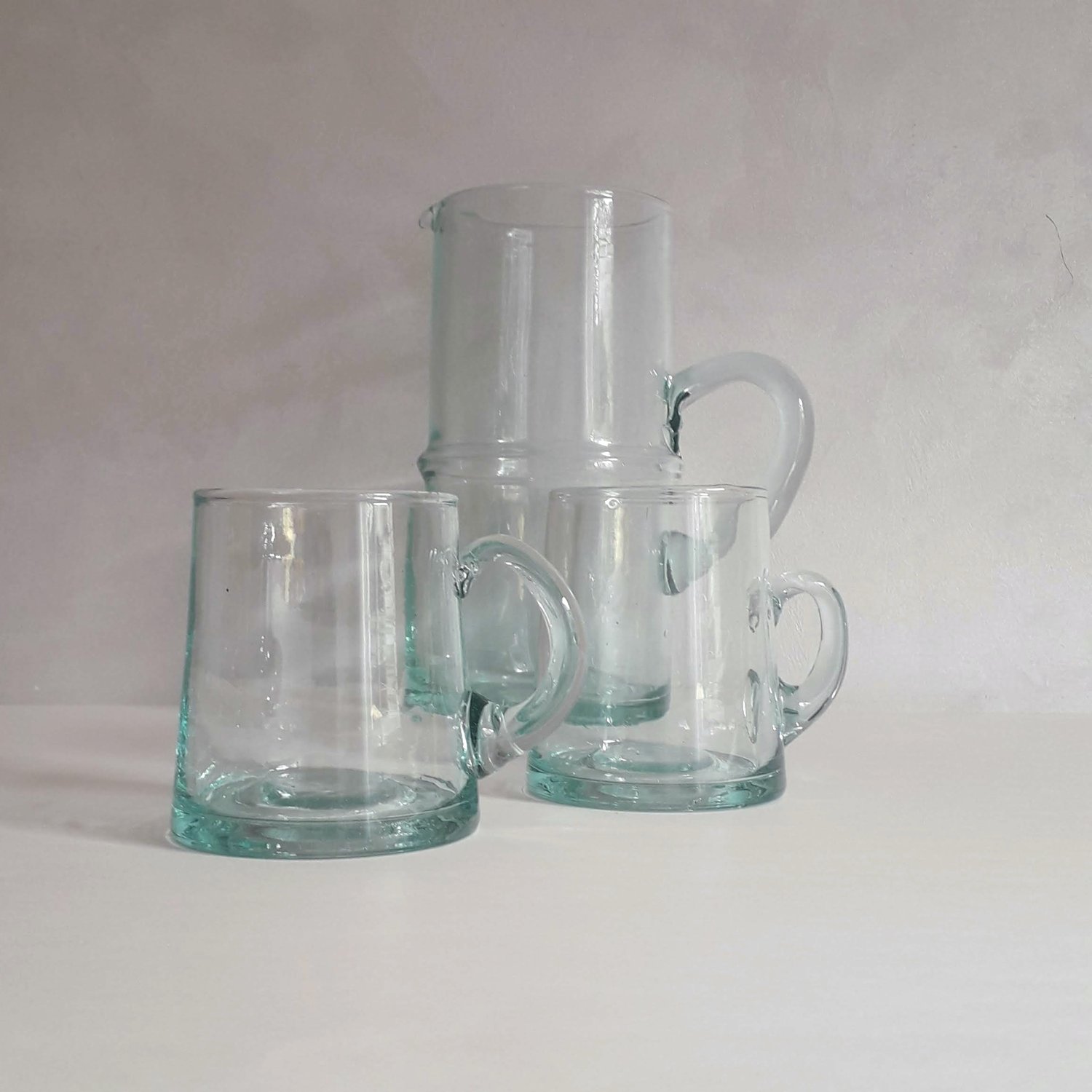 Image of 4 HAND-BLOWN GLASSES