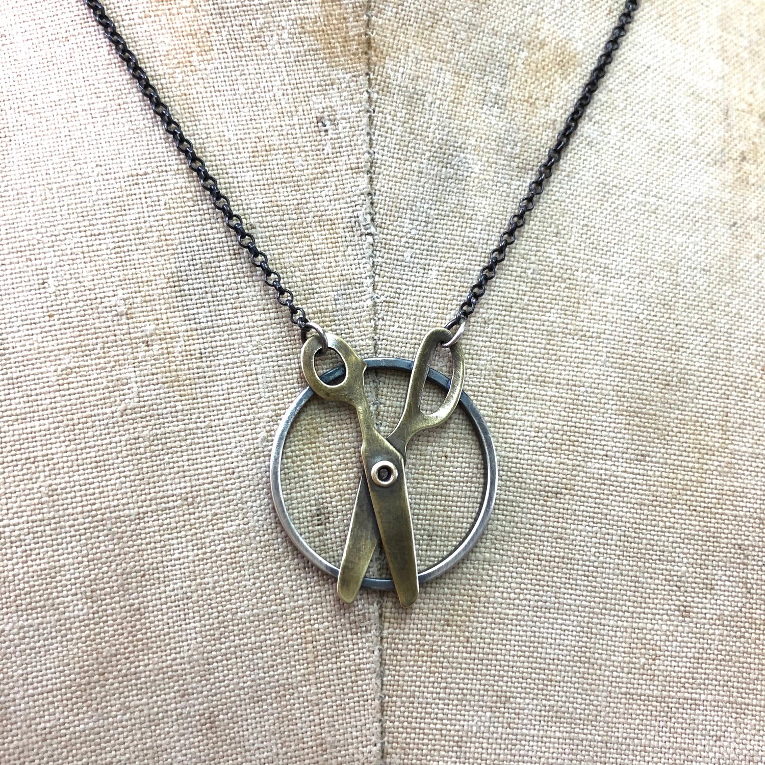 Image of scissors necklace 