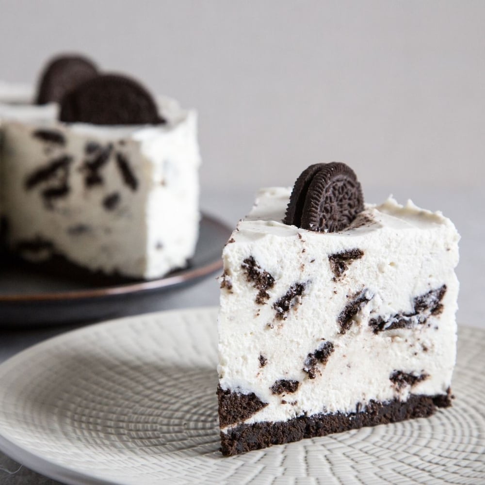Image of *Valentin Pre-Orders Only  Delivery Feb 9th**Cookies & Cream Dream UN-Cheesecake 