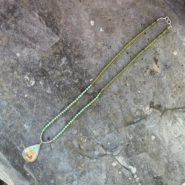 Sublime Lime Necklace Image 3