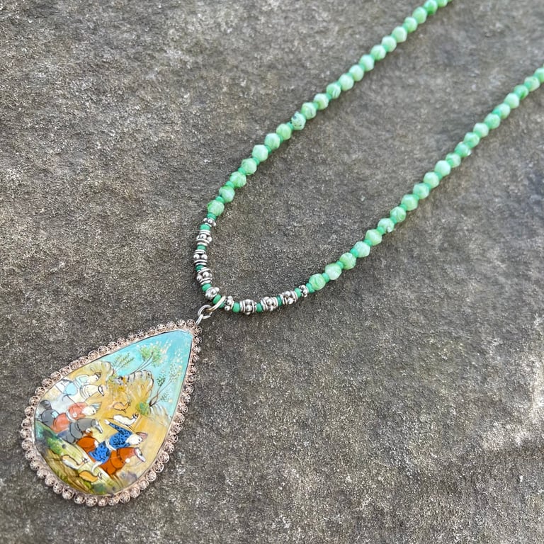 Sublime Lime Necklace Image 4