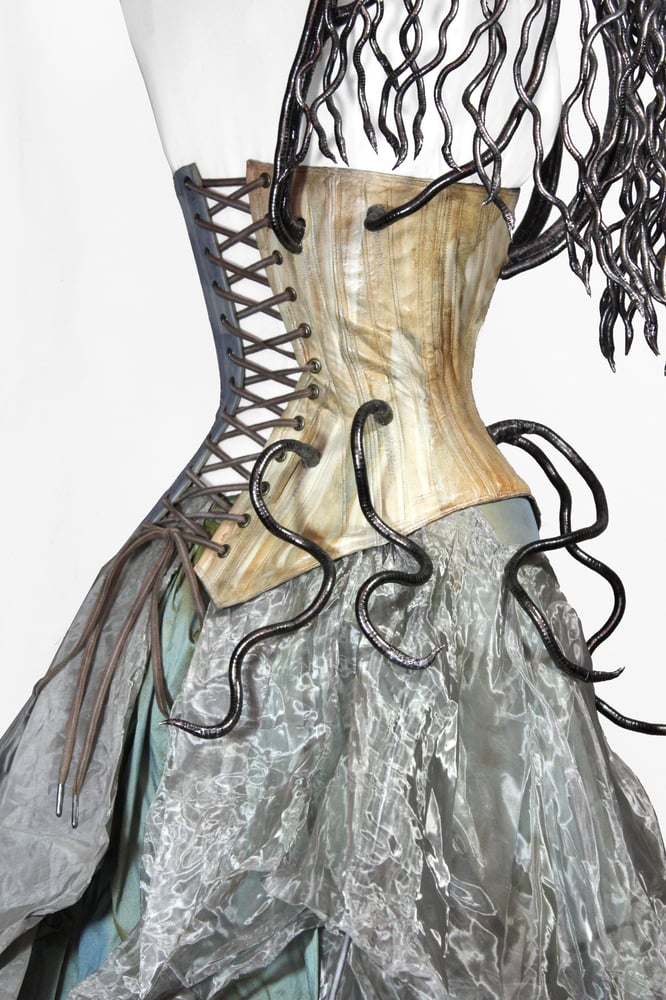 Image of DEVILS POCKETBOOK