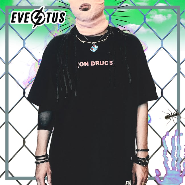 (ON DRUGS) T-Shirt