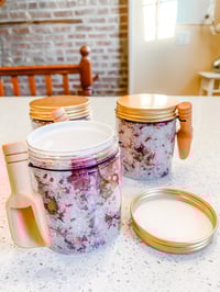 Image 5 of VANILLA ROZ BATH SALTS
