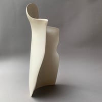Image 4 of 32 x 20 x 10