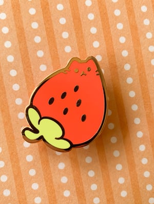 Strawberry Cat Enamel Pin