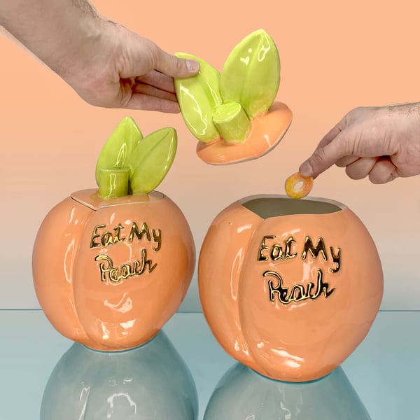 Image of Eat My Peach Cookie Jar with 22Kt Gold