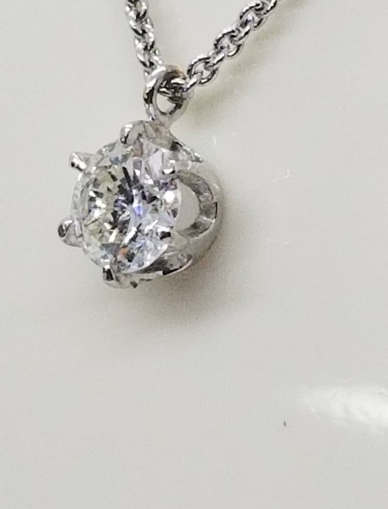 Image of Old Mine Cute Solitaire Pendant