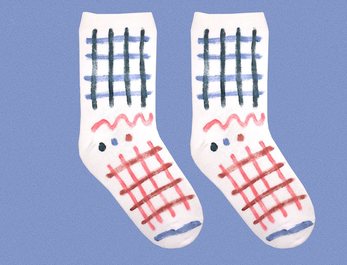 Image of PAINTED GRID SOCKS