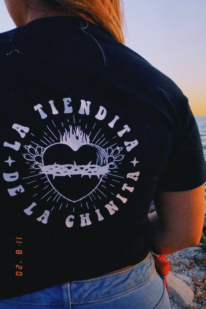 Image of la tiendita de la chinita tshirt