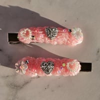 Image 1 of Cake Clips