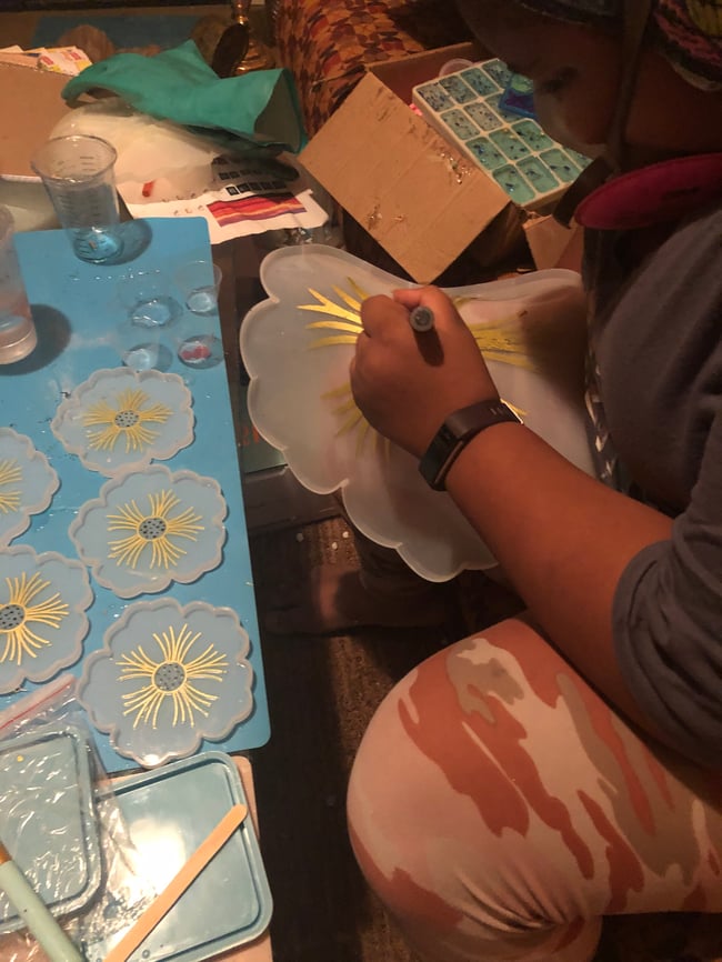 Flower tray set with 4 coasters 