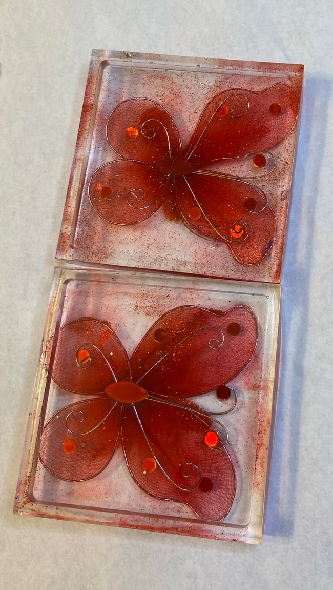 Coaster/wall hangers set of 2