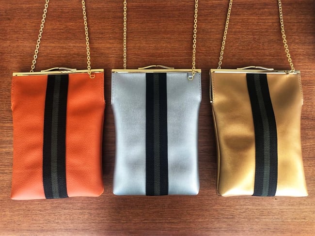 small bag with chain