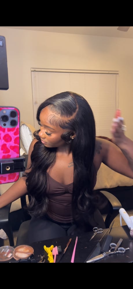 Image of 30 inch Body Wave 13x6 Frontal 