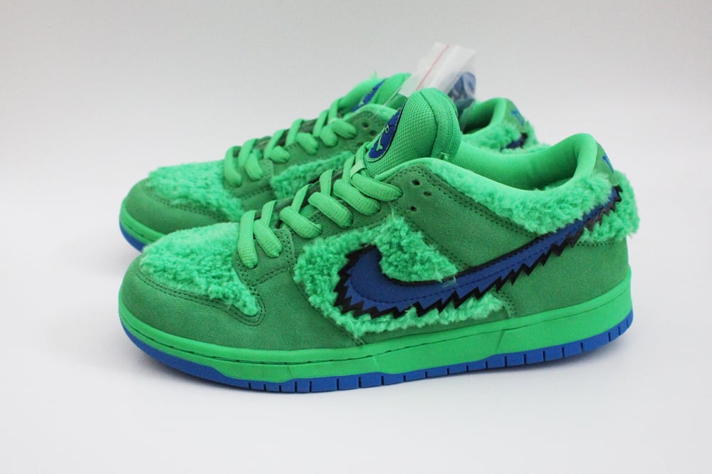 Image of Nike SB Dunk Low Grateful Dead Bears Green