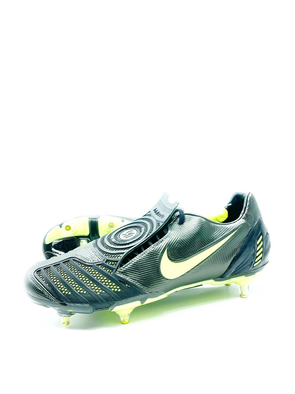 Nike total 90 laser clearance black