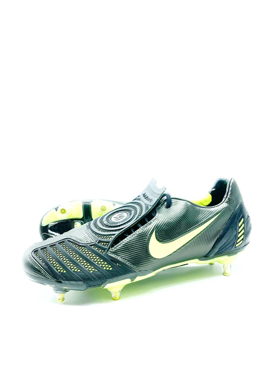 Image of Nike total90 laser SG electric