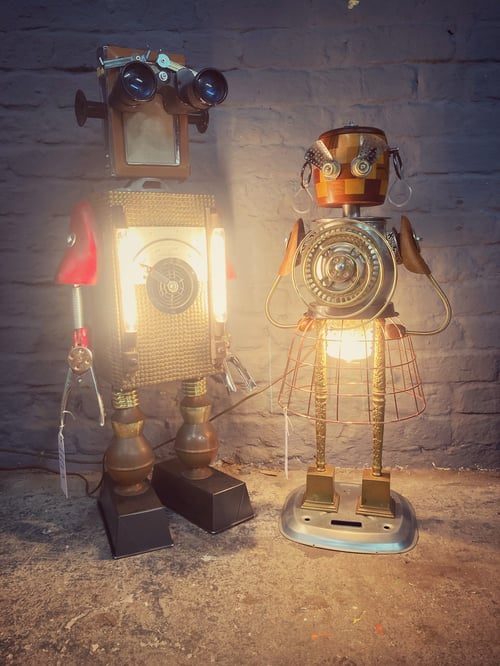 Image of Big Bob and Steampunk Sally.