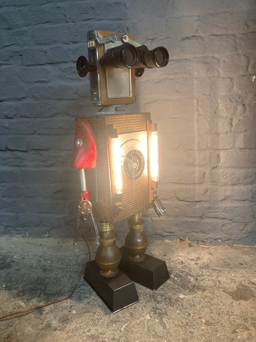 Image of Big Bob and Steampunk Sally.