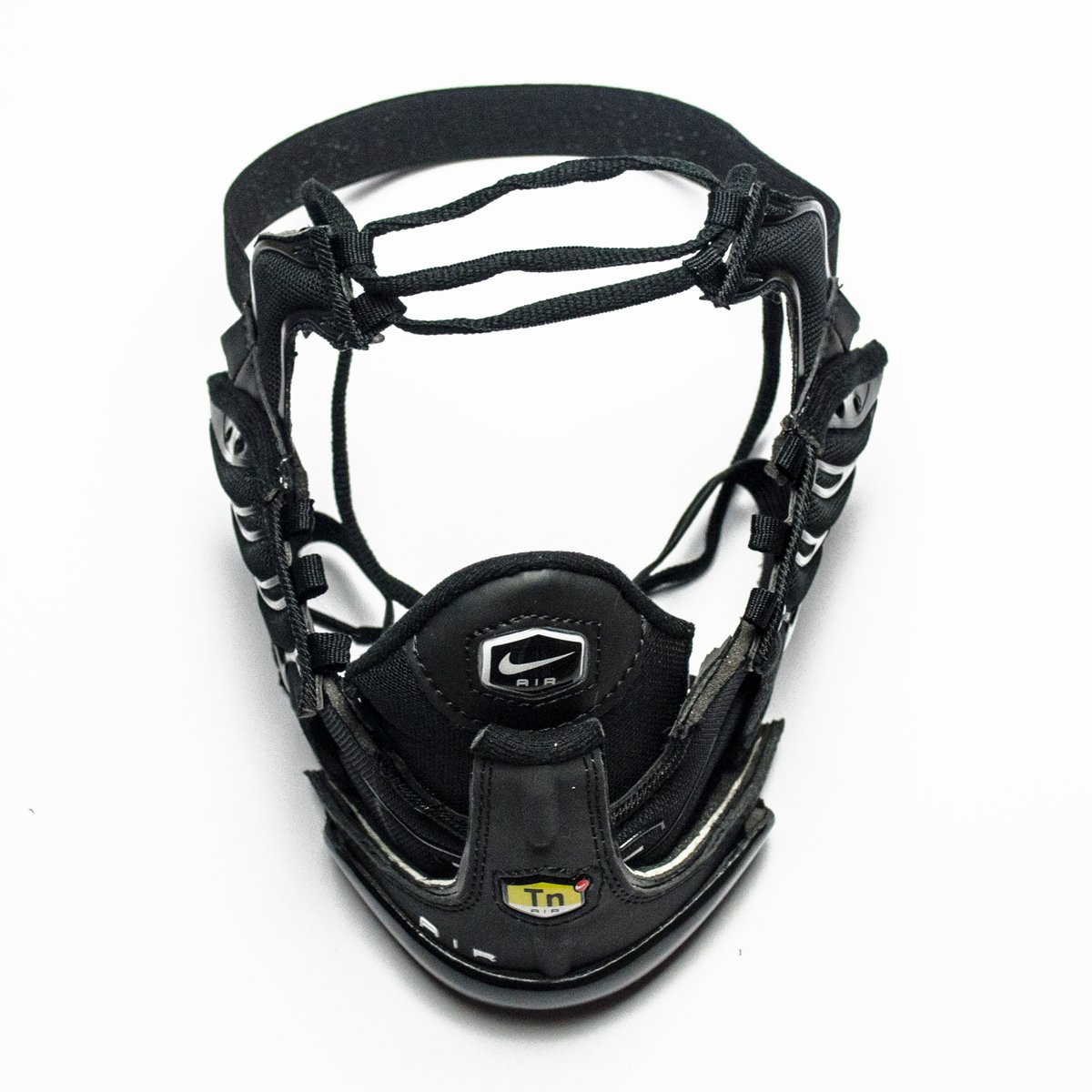 Image of SNEAKER MASK / REFLECTIVE BLACK / HEAD PIECE