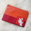 Céline REDHEAD matches girl pouch