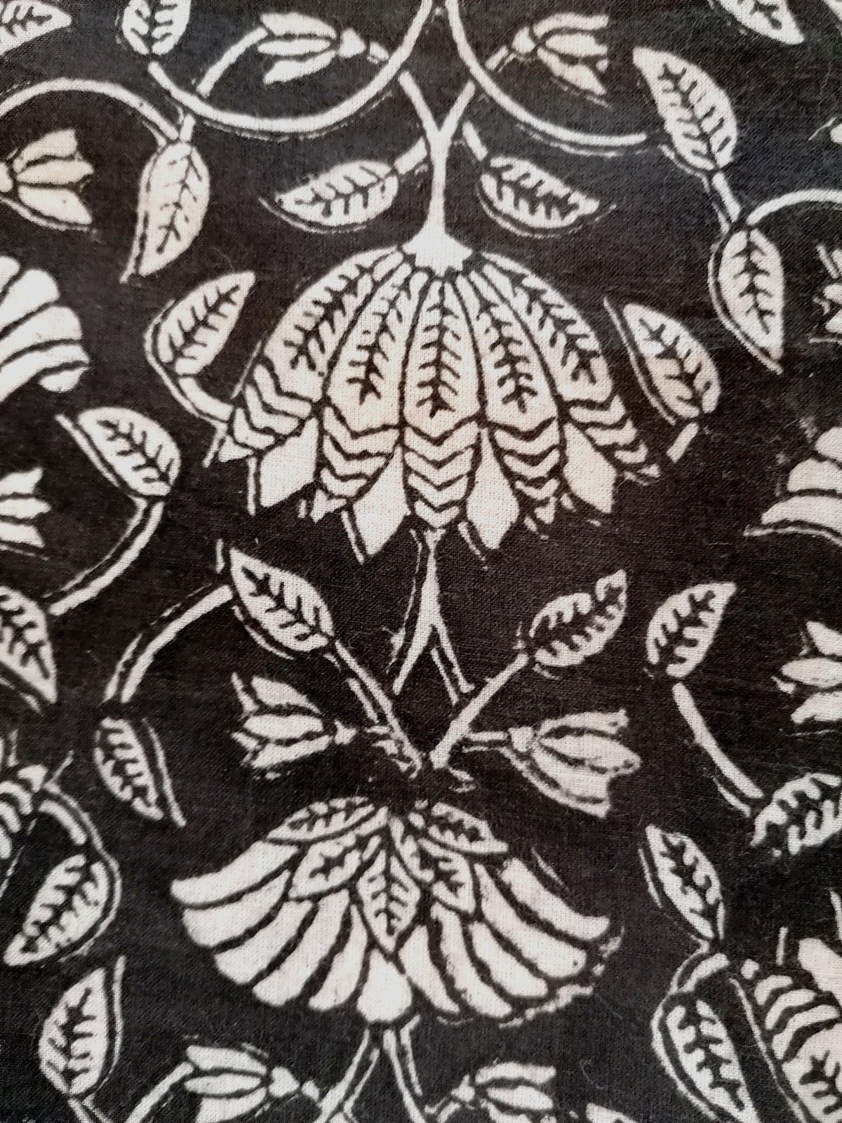 Image of Namasté fabric lotus noir