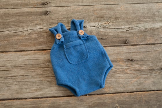 Image of LANDON ROMPER - NEWBORN SIZE