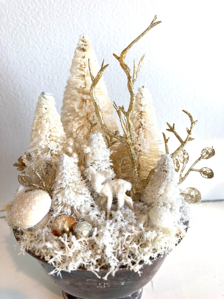 Image of Wee wonderland mini bowl