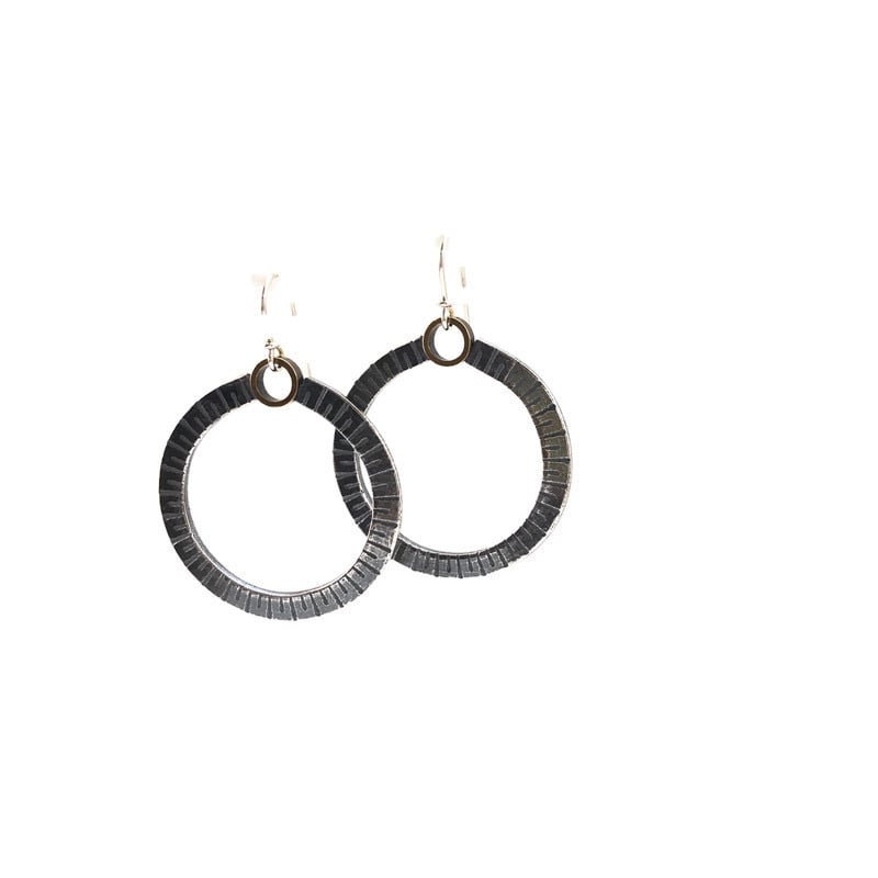 Image of round rule earrings 