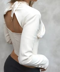 Image 3 of Elegant | Top