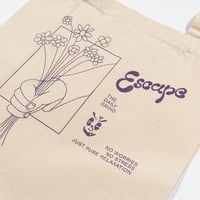 Image 2 of TINY SHOPPER