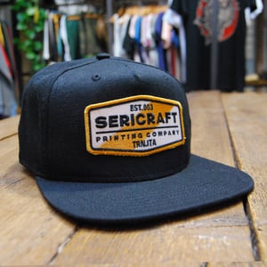 Image of SERICRAFT EMBLEM SNAPBACK - BLACK