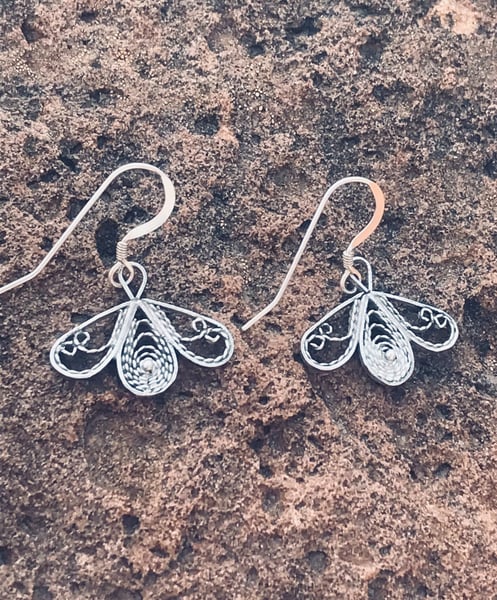 Image of Three Pedal Filigree Flower Earrings