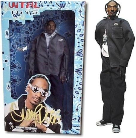 SNOOP DOGG x KID ROBOT 7 figure (super rare)