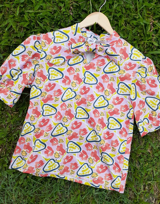 Image of PUSSYBOW BLOUSE in Pink Garden. Available in Size 10