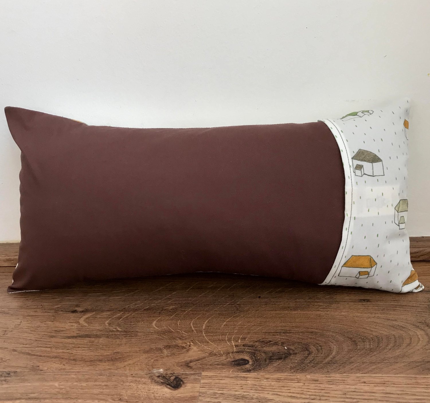 Image of Confinement pillow. 