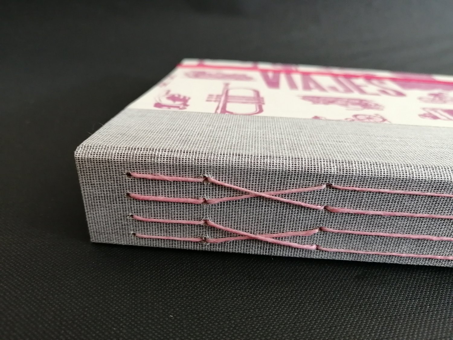 Image of Cuadernos artesanales costura vista -  Handmade notebooks longstitching binding