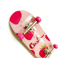 Image 5 of Fingerboard Custom 34mm Pink