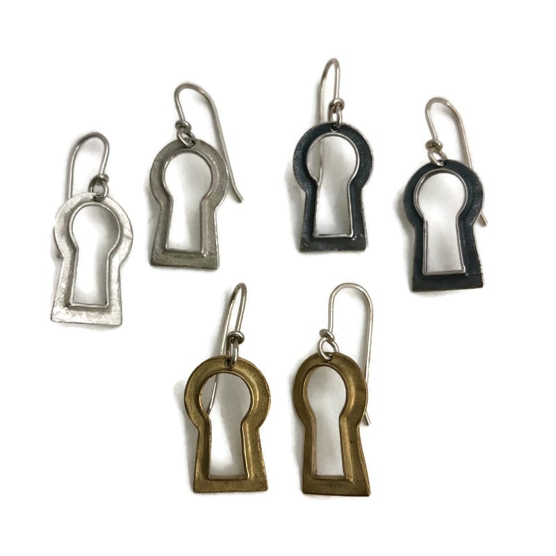 Image of vintage keyhole earrings 
