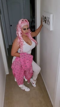 Image 1 of BABY PINKY ROZÉY BOSSIN WIG