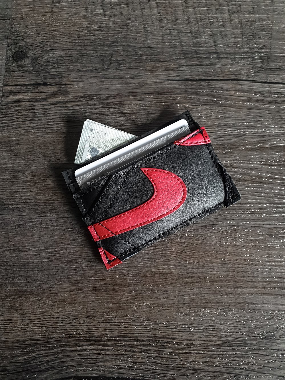 Sneaker Wallet Jordan 1 Bred Snkrsart Sneaker Wallet Jordan 1 Bred Snkrsart