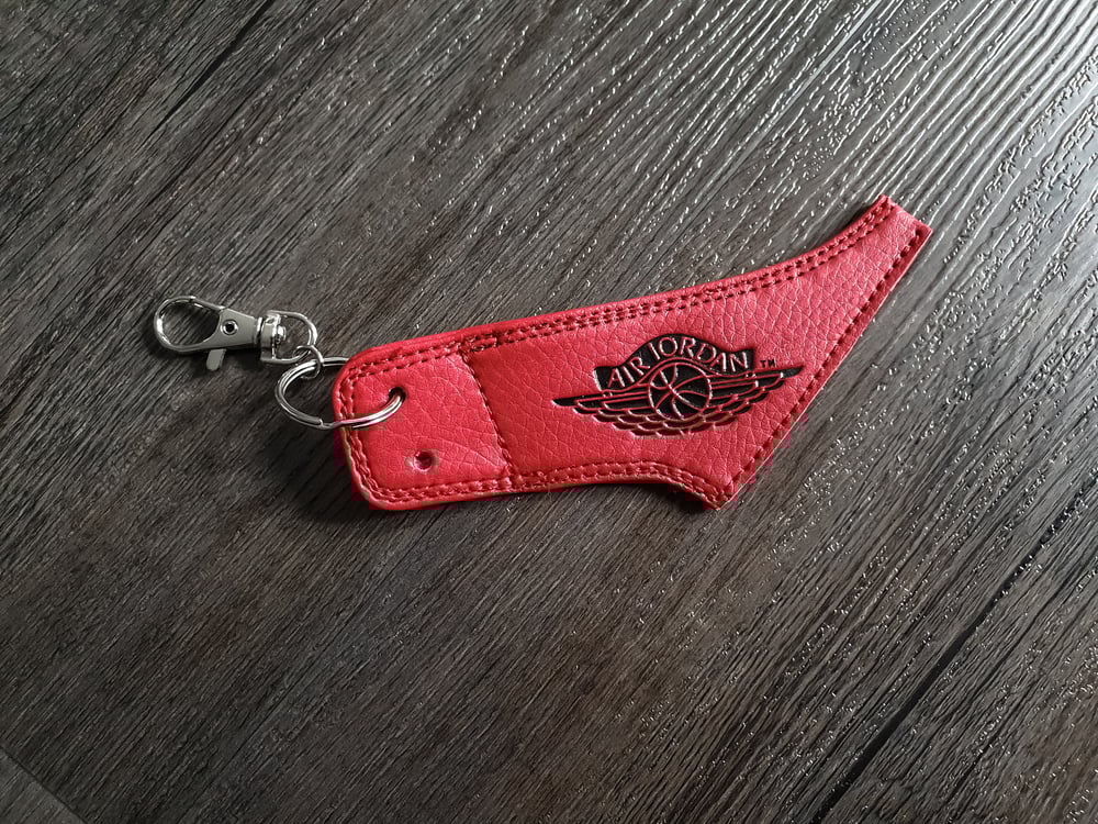 SNEAKER KEY RING - JORDAN 1 BRED
