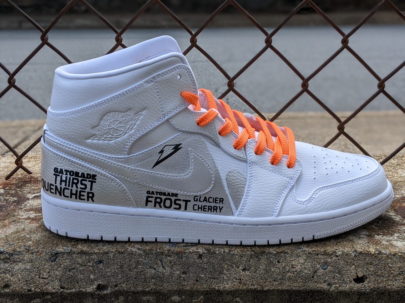 Air force hot sale one gatorade