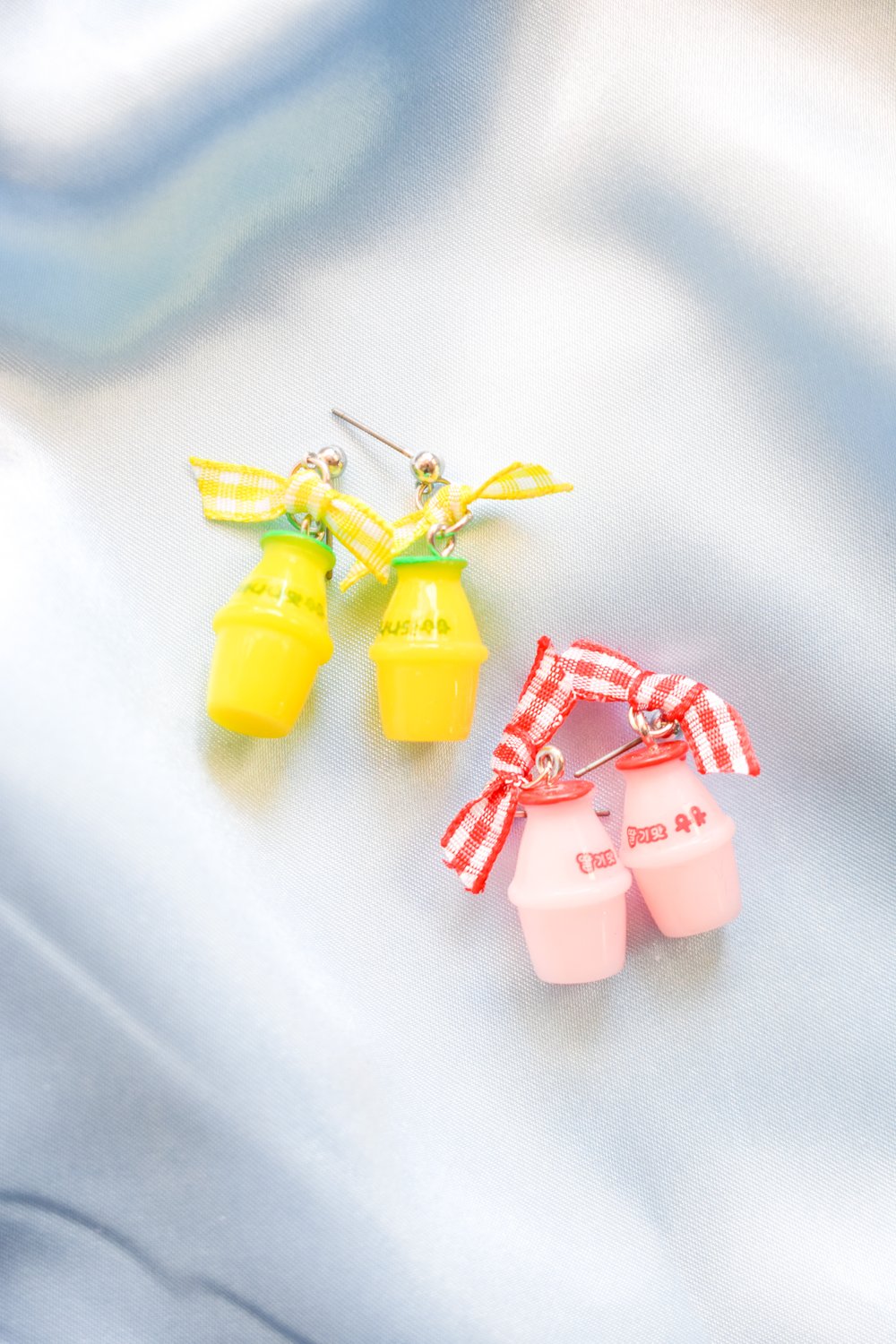 Image of Strawberry Milk Bow Earrings