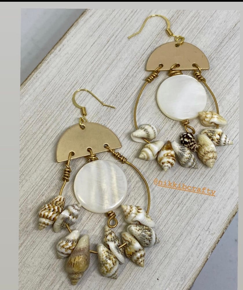Image of She’ll Get What She Wants Earrings 