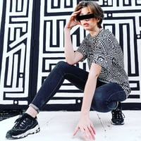 Image 4 of T-SHIRT- K E L K I N - MAZE WORLD - 