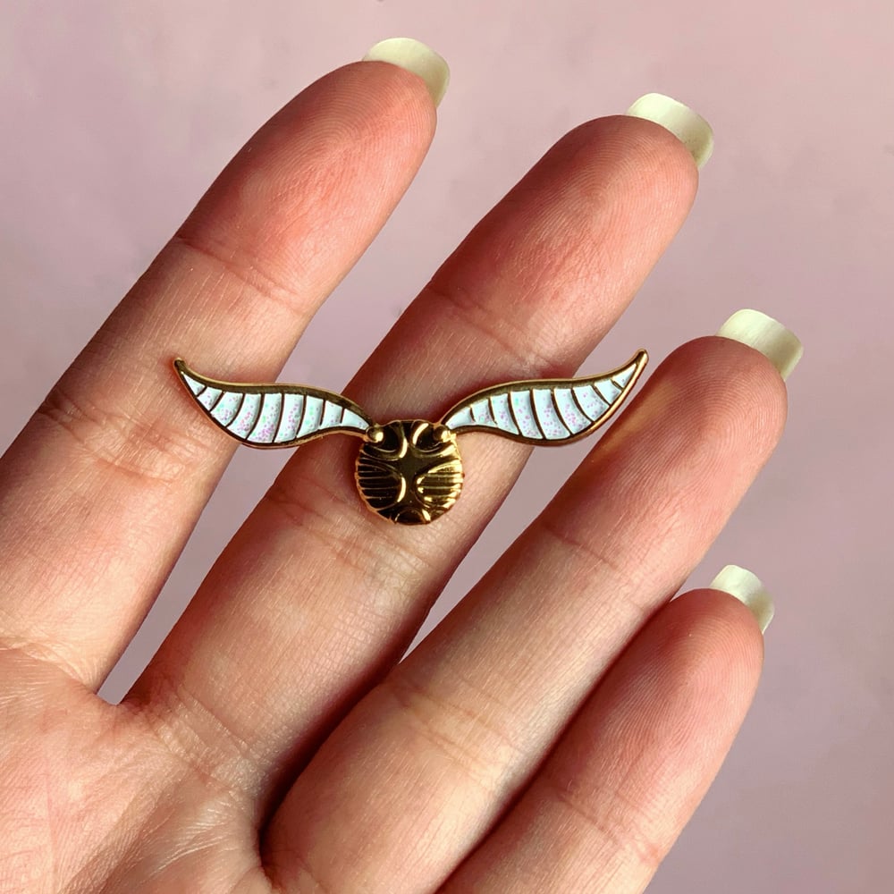 Image of Golden Snitch pin